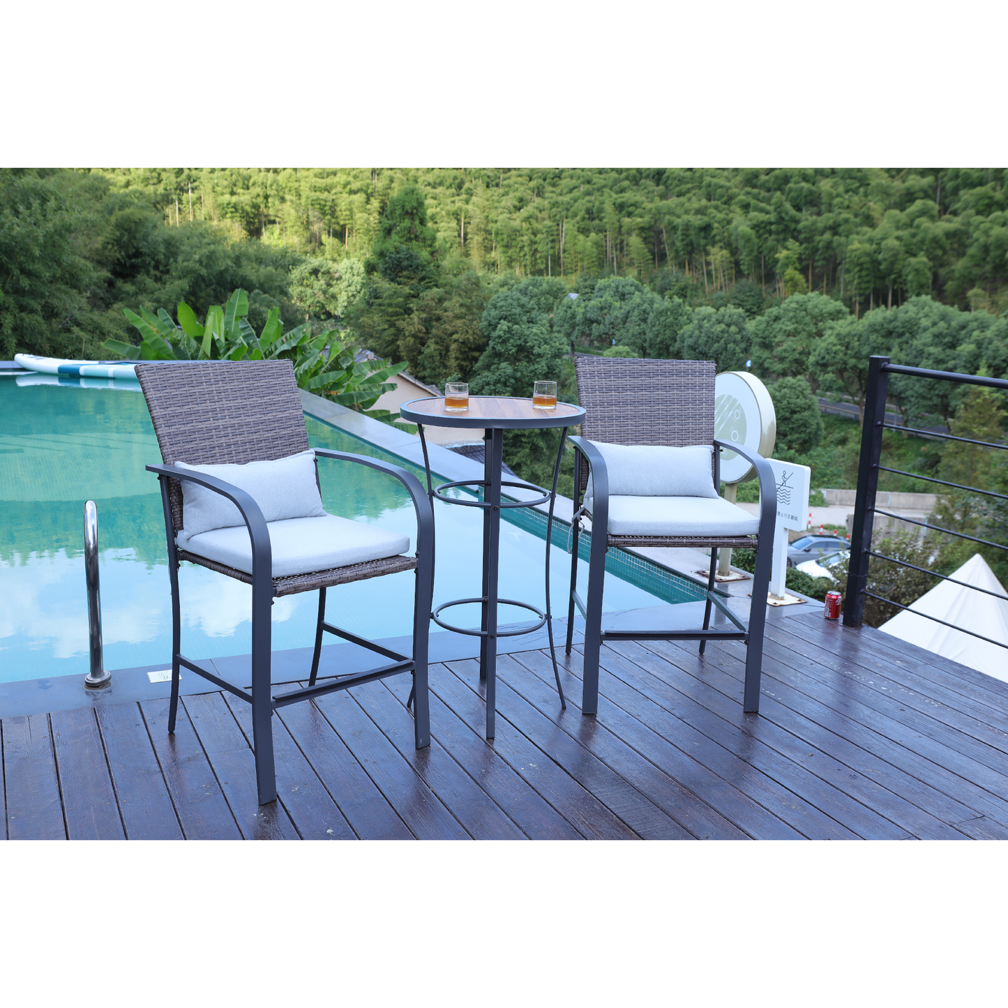 Round Outdoor Bar Table